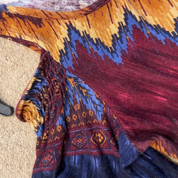 Democracy southwestern Abstract Cold Shoulder Top - Picture 8 of 10